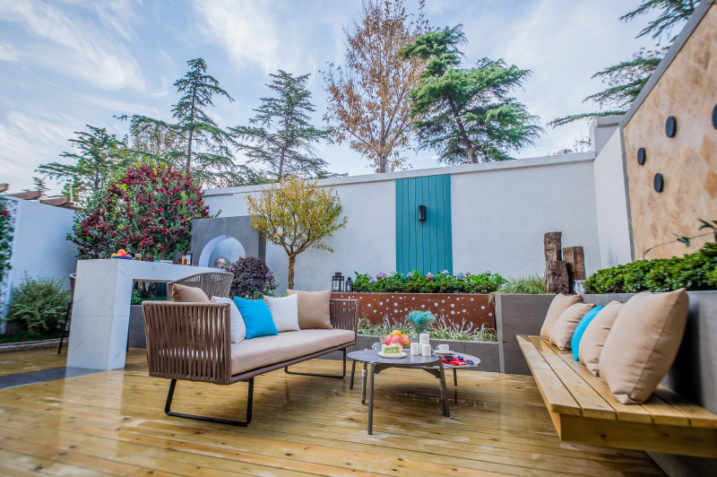 別墅的庭院應(yīng)該怎么設(shè)計(jì)？