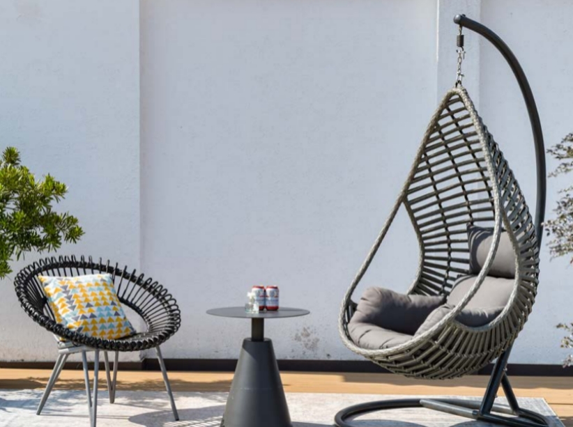 如何選擇花園戶(hù)外家具