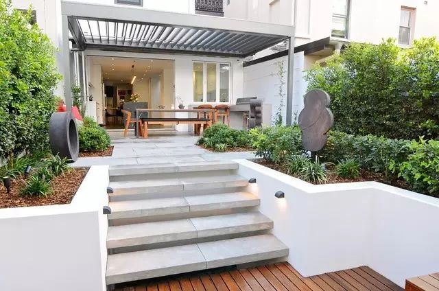 別墅庭院設(shè)計，是自然流露的優(yōu)雅~