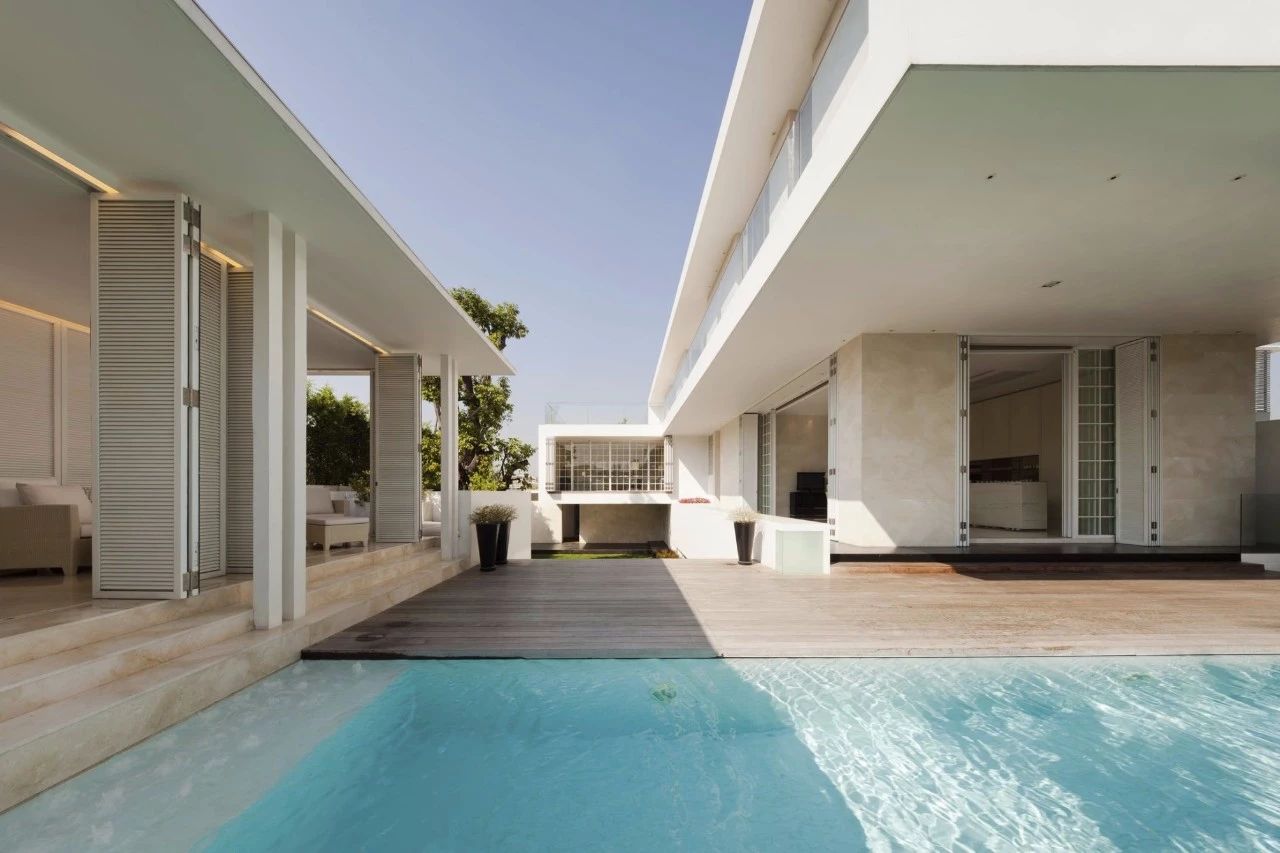 極簡(jiǎn)風(fēng)花園設(shè)計(jì)，玩轉(zhuǎn)它，其實(shí)也沒(méi)有想象中的那么難