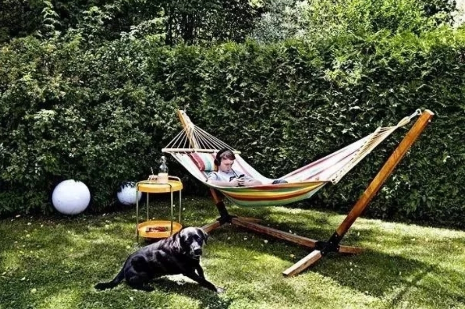 吊椅，讓庭院生活更愜意。日照花園設計